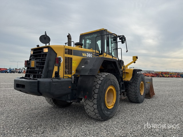 2010 Komatsu WA380 6 Pala gommata - Kolesni nakladalec: slika 3 2010 Komatsu WA380 6 Pala gommata - Kolesni nakladalec: slika 3