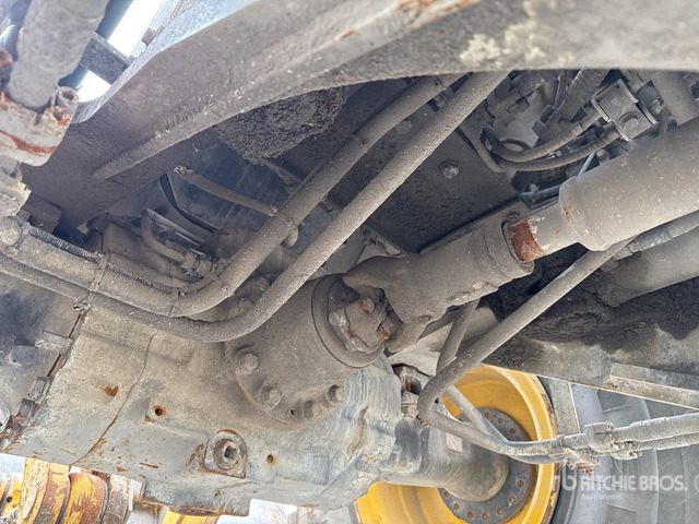 2010 Komatsu WA380 6 Pala gommata - Kolesni nakladalec: slika 5 2010 Komatsu WA380 6 Pala gommata - Kolesni nakladalec: slika 5