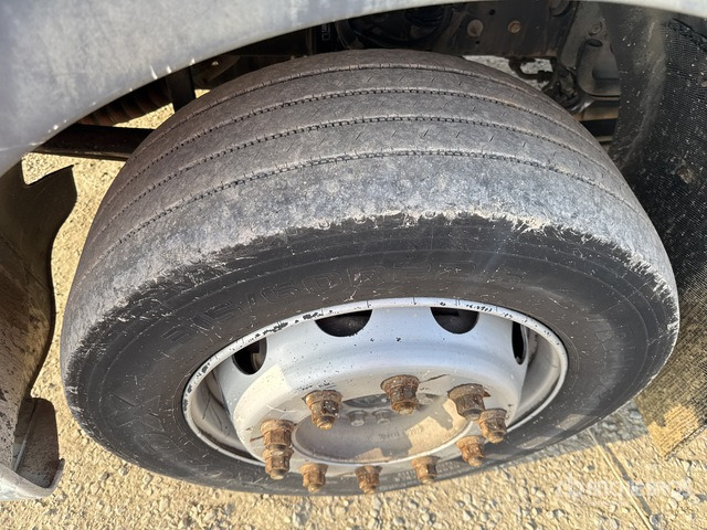 2010 Volvo FL290 4x2 Curtain Side Truck - Tovornjak s ponjavo: slika 5 2010 Volvo FL290 4x2 Curtain Side Truck - Tovornjak s ponjavo: slika 5