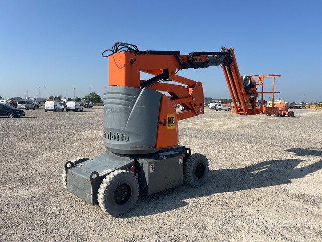 2011 Haulotte HA12IP Articulating Boom Lift - Zglobna dvižna ploščad: slika 4 2011 Haulotte HA12IP Articulating Boom Lift - Zglobna dvižna ploščad: slika 4