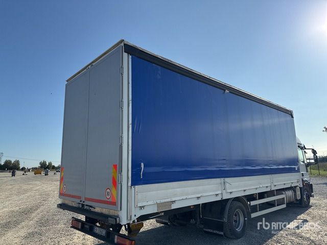 2011 Iveco Eurocargo 160E28 4x2 Curtain Side Truck - Tovornjak s ponjavo: slika 5 2011 Iveco Eurocargo 160E28 4x2 Curtain Side Truck - Tovornjak s ponjavo: slika 5