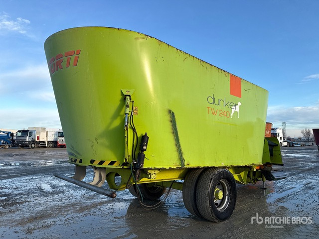 2011 Storti Dunker24 Feed Trailer - Mešalnik za krmo: slika 3 2011 Storti Dunker24 Feed Trailer - Mešalnik za krmo: slika 3