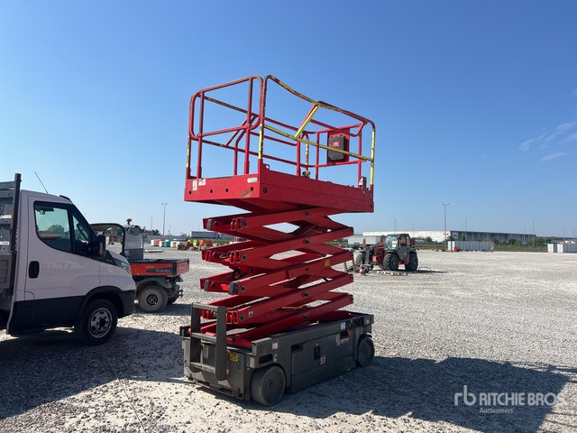 2013 Haulotte Compact 12 Electric Scissor Lift - Škarjasta dvižna ploščad: slika 3 2013 Haulotte Compact 12 Electric Scissor Lift - Škarjasta dvižna ploščad: slika 3
