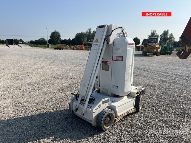 2015 Haulotte Star 10 (Inoperable) Vertical Mast Lift - Vertikalni dvižni teleskop: slika 1 2015 Haulotte Star 10 (Inoperable) Vertical Mast Lift - Vertikalni dvižni teleskop: slika 1