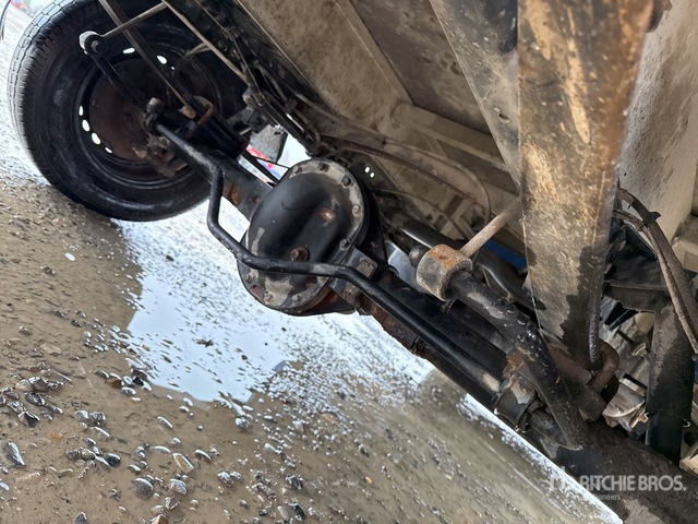 2015 Iveco Daily 33-110 Crew Cab Flatbed Truck - Tovornjak s kesonom: slika 5 2015 Iveco Daily 33-110 Crew Cab Flatbed Truck - Tovornjak s kesonom: slika 5