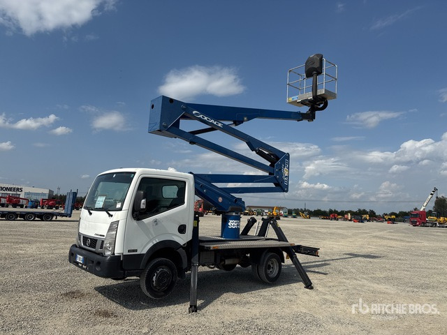 2015 Nissan Cabstar 35.12 2015 Socage DA320 20 m on Bucket Truck - Dvižna ploščad montirana na tovornjak: slika 2 2015 Nissan Cabstar 35.12 2015 Socage DA320 20 m on Bucket Truck - Dvižna ploščad montirana na tovornjak: slika 2