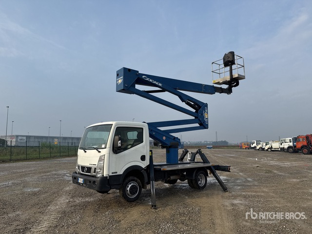 2015 Nissan Cabstar 35.12 2015 Socage DA324 24 m on Bucket Truck - Dvižna ploščad montirana na tovornjak: slika 2 2015 Nissan Cabstar 35.12 2015 Socage DA324 24 m on Bucket Truck - Dvižna ploščad montirana na tovornjak: slika 2