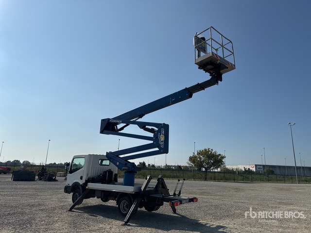 2015 Nissan Cabstar Cabstar 35.12 2015 Socage DA 324 24 m on Bucket Truck - Dvižna ploščad montirana na tovornjak: slika 4 2015 Nissan Cabstar Cabstar 35.12 2015 Socage DA 324 24 m on Bucket Truck - Dvižna ploščad montirana na tovornjak: slika 4