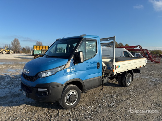 2016 Iveco 35C11 2016 Bonfiglioli P2300 L/2SI on ... Flatbed Truck with Crane - Dostavno vozilo s kesonom: slika 1 2016 Iveco 35C11 2016 Bonfiglioli P2300 L/2SI on ... Flatbed Truck with Crane - Dostavno vozilo s kesonom: slika 1