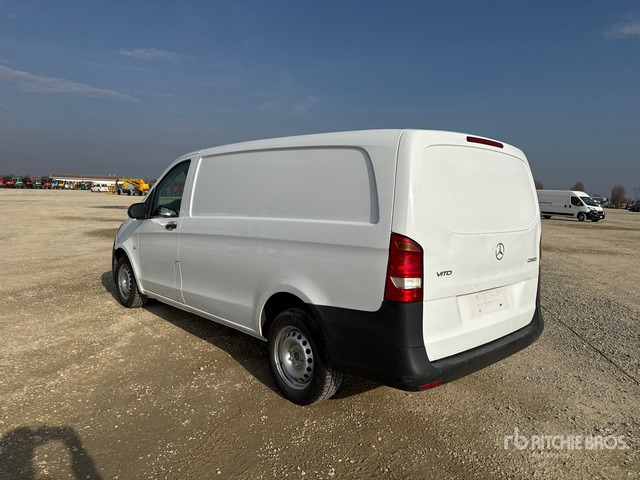 2016 Mercedes-Benz Vito Cargo Van - Tovornjak zabojnik: slika 3 2016 Mercedes-Benz Vito Cargo Van - Tovornjak zabojnik: slika 3