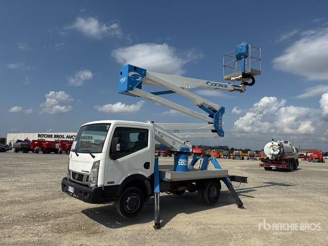 2017 Nissan Cabstar Cabstar 35.12 2016 Socage DA 320 20 m on Bucket Truck - Dvižna ploščad montirana na tovornjak: slika 2 2017 Nissan Cabstar Cabstar 35.12 2016 Socage DA 320 20 m on Bucket Truck - Dvižna ploščad montirana na tovornjak: slika 2
