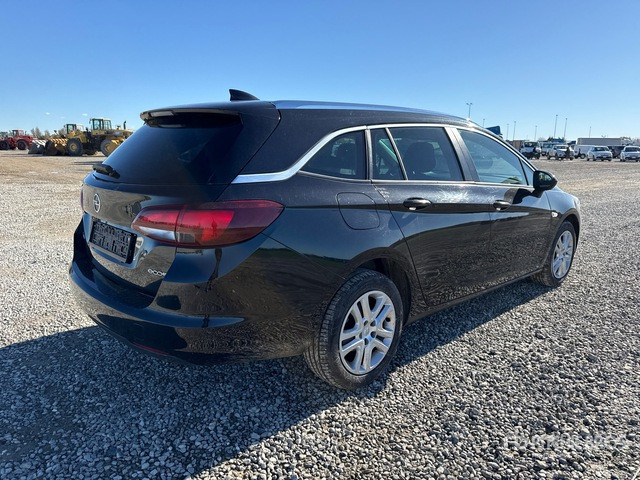 2017 Opel Astra Sport Tourer Automobile - Avtomobil: slika 3 2017 Opel Astra Sport Tourer Automobile - Avtomobil: slika 3