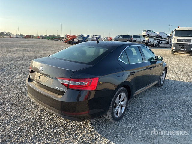2018 Skoda Superb Autovettura - Avtomobil: slika 4 2018 Skoda Superb Autovettura - Avtomobil: slika 4