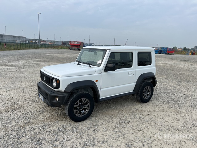 2019 Suzuki Jimny 1.5 Top 4wd allgrip 75KW/102CV SUV - SUV: slika 1 2019 Suzuki Jimny 1.5 Top 4wd allgrip 75KW/102CV SUV - SUV: slika 1