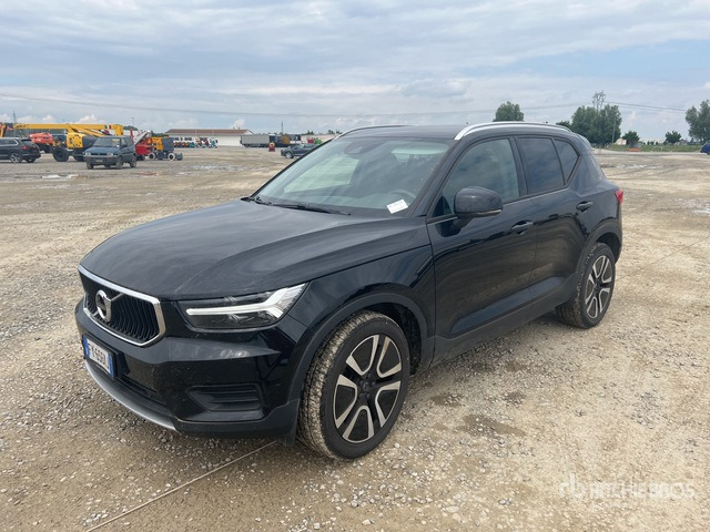 2019 Volvo XC40 D3 AWD GEARTRONIC BUSINESS PLUS SUV - SUV: slika 3 2019 Volvo XC40 D3 AWD GEARTRONIC BUSINESS PLUS SUV - SUV: slika 3