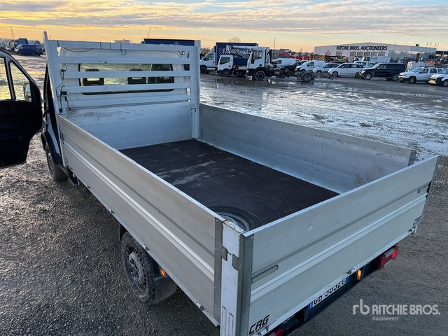 2020 Iveco Daily 35S14 4x2 Flatbed Truck - Tovornjak s kesonom: slika 4 2020 Iveco Daily 35S14 4x2 Flatbed Truck - Tovornjak s kesonom: slika 4