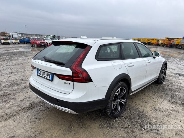 2021 Volvo V90 CROSS COUNTRY SW B4 D AUTO CC P ... Station Wagon - Karavan: slika 3 2021 Volvo V90 CROSS COUNTRY SW B4 D AUTO CC P ... Station Wagon - Karavan: slika 3