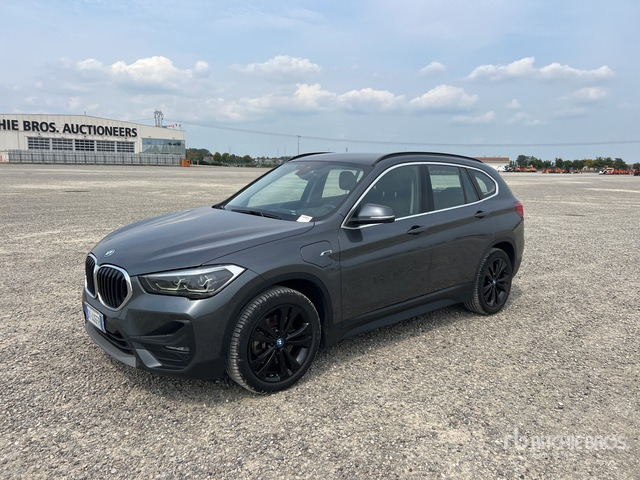 2022 BMW X1 Hybrid xDrive 25e Automobile - Avtomobil: slika 2 2022 BMW X1 Hybrid xDrive 25e Automobile - Avtomobil: slika 2