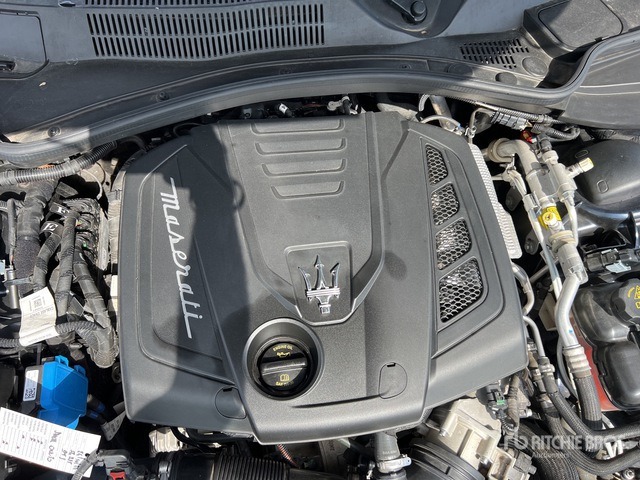 2022 Maserati Ghibli 2.0 330CV 48V MHEV GT AUTO Automobile - Avtomobil: slika 5 2022 Maserati Ghibli 2.0 330CV 48V MHEV GT AUTO Automobile - Avtomobil: slika 5
