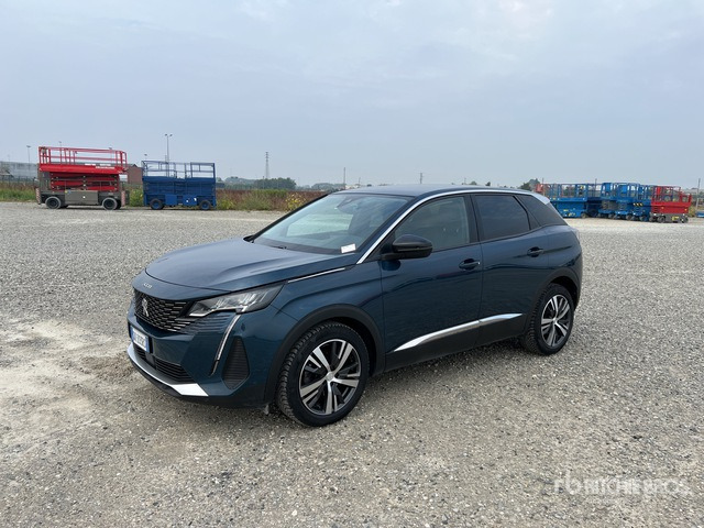 2022 Peugeot 3008 BLUEHDI 130 SeS ALLURE SUV - SUV: slika 3 2022 Peugeot 3008 BLUEHDI 130 SeS ALLURE SUV - SUV: slika 3