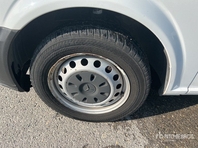 2014 Mercedes-Benz Vito 113 CDI Cargo Van - Dostavno vozilo: slika 5 2014 Mercedes-Benz Vito 113 CDI Cargo Van - Dostavno vozilo: slika 5