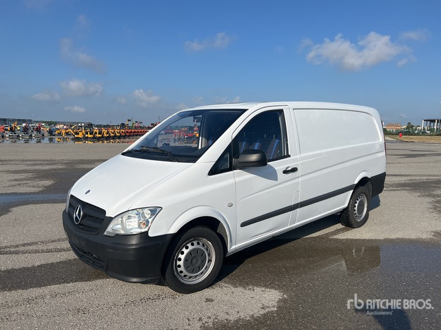 2014 Mercedes-Benz Vito 113 CDI Cargo Van - Dostavno vozilo: slika 2 2014 Mercedes-Benz Vito 113 CDI Cargo Van - Dostavno vozilo: slika 2