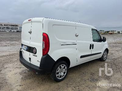 FIAT DOBLO CARGO MAXI 1.3 MTJ 16V 90CV - Tovornjak zabojnik: slika 3 FIAT DOBLO CARGO MAXI 1.3 MTJ 16V 90CV - Tovornjak zabojnik: slika 3