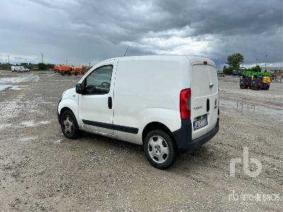 FIAT FIORINO 1.3 MJT 95 CV E6D SX - Tovornjak zabojnik: slika 2 FIAT FIORINO 1.3 MJT 95 CV E6D SX - Tovornjak zabojnik: slika 2