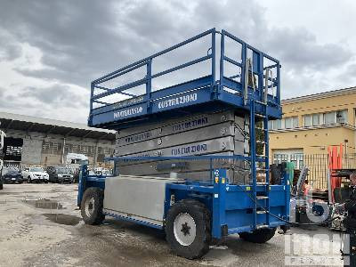 JLG 245-25 4x4 - Škarjasta dvižna ploščad: slika 2 JLG 245-25 4x4 - Škarjasta dvižna ploščad: slika 2