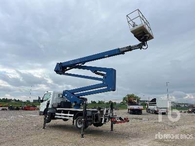 MITSUBISHI CANTER 6C15 2011 Socage DA 328 28 m on 4x2 - Dvižna ploščad montirana na tovornjak: slika 2 MITSUBISHI CANTER 6C15 2011 Socage DA 328 28 m on 4x2 - Dvižna ploščad montirana na tovornjak: slika 2