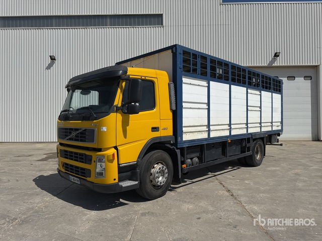 2003 Volvo FM12 420 4x2 Camion Betaillere Livestock Truck - Tovornjak za prevoz živine: slika 2 2003 Volvo FM12 420 4x2 Camion Betaillere Livestock Truck - Tovornjak za prevoz živine: slika 2