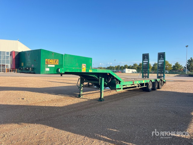 2006 ACTM S46315 Semi-Remorque Porte-Engins 3 Es ... Lowboy Trailer - Nizko noseča polprikolica: slika 1 2006 ACTM S46315 Semi-Remorque Porte-Engins 3 Es ... Lowboy Trailer - Nizko noseča polprikolica: slika 1