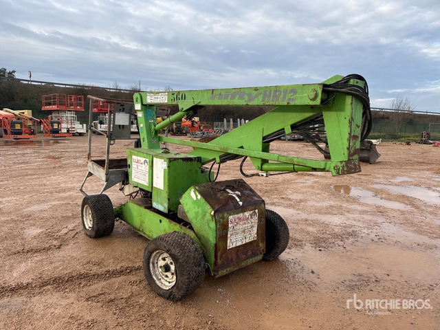 2006 Nifty HR12 ND 2WD Gasoline Nacelle Articulee ... Articulating Boom Lift - Zglobna dvižna ploščad: slika 2 2006 Nifty HR12 ND 2WD Gasoline Nacelle Articulee ... Articulating Boom Lift - Zglobna dvižna ploščad: slika 2