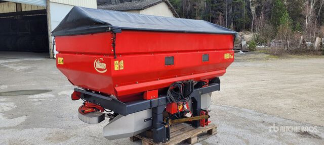 2011 Vicon RS-EDW/ISO 36 m 3-Point 3200 L Epandeur A ... Fertilizer Spreader - Mulčer: slika 2 2011 Vicon RS-EDW/ISO 36 m 3-Point 3200 L Epandeur A ... Fertilizer Spreader - Mulčer: slika 2