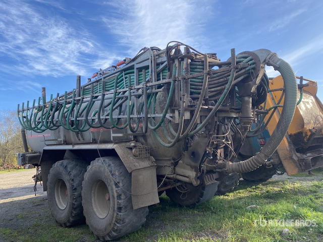 2012 Pichon TCI 18500 18500 L 15m Citerne A Lisier 2 ... Manure Tank - Mulčer: slika 1 2012 Pichon TCI 18500 18500 L 15m Citerne A Lisier 2 ... Manure Tank - Mulčer: slika 1