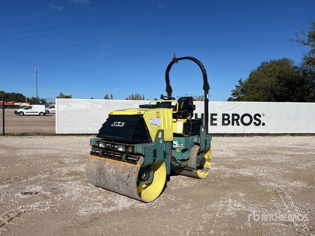2013 Ammann AV26-2 Compacteur Vibrant Tandem Double Drum Roller - Cestni valjar: slika 1 2013 Ammann AV26-2 Compacteur Vibrant Tandem Double Drum Roller - Cestni valjar: slika 1