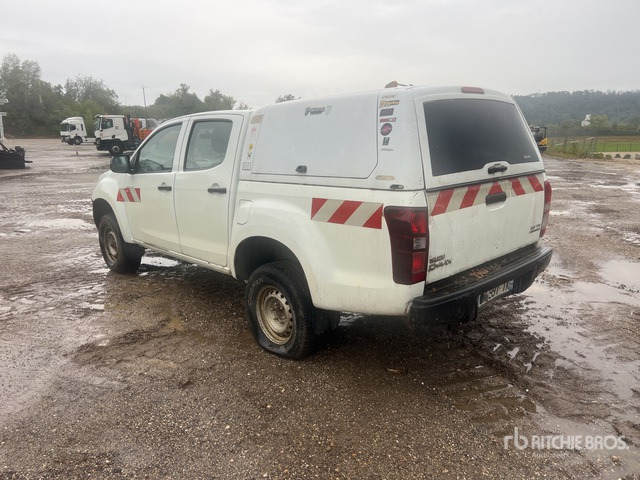 2013 Isuzu D-MAX 4x4 Dual Cab (Inoperable) Pickup - Poltovornjak: slika 3 2013 Isuzu D-MAX 4x4 Dual Cab (Inoperable) Pickup - Poltovornjak: slika 3