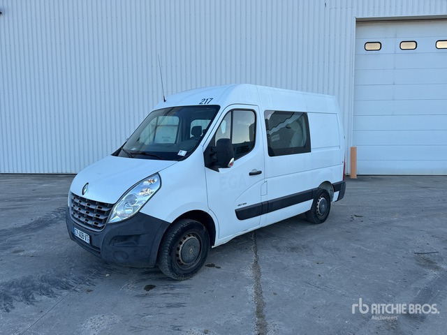 2013 Renault Master dCi125 Vehicule Utilitaire Cargo Van - Furgon, Dostavno vozilo z dvojno kabino: slika 1 2013 Renault Master dCi125 Vehicule Utilitaire Cargo Van - Furgon, Dostavno vozilo z dvojno kabino: slika 1