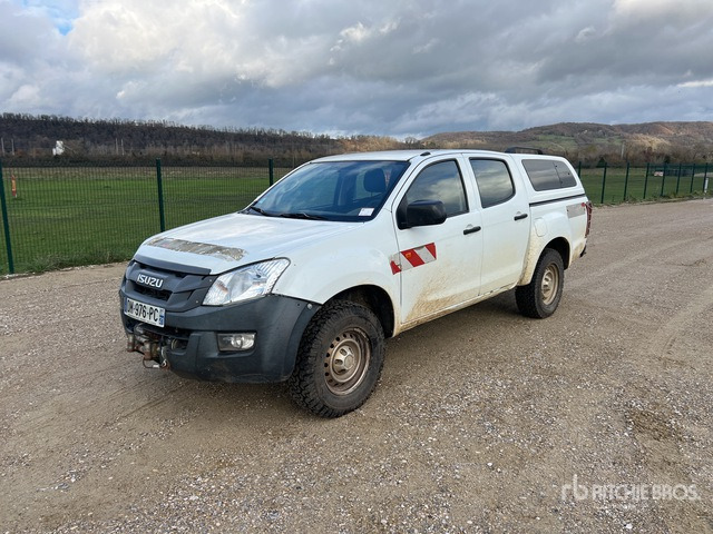 2014 Isuzu D-MAX 4x4 Dual Cab Pickup - Poltovornjak: slika 1 2014 Isuzu D-MAX 4x4 Dual Cab Pickup - Poltovornjak: slika 1