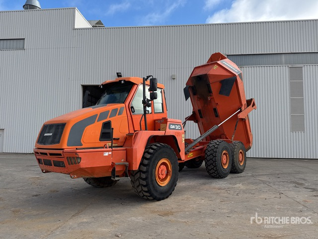 2015 Doosan DA30 Tombereau Articule Articulated Dump Truck - Zglobni demper: slika 3 2015 Doosan DA30 Tombereau Articule Articulated Dump Truck - Zglobni demper: slika 3