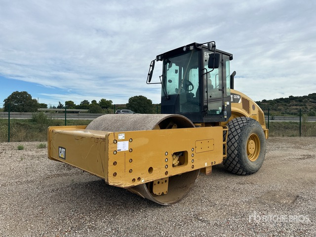 2017 Cat CS76B Compacteur Mono Cylindre Smooth Drum Compactor - Kompaktor: slika 1 2017 Cat CS76B Compacteur Mono Cylindre Smooth Drum Compactor - Kompaktor: slika 1
