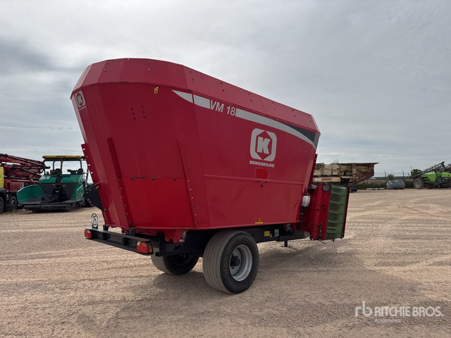 2017 Kongskilde VM 18 Melangeuse Distributrice 1 Essi ... Feed Wagon - Mešalnik za krmo: slika 4 2017 Kongskilde VM 18 Melangeuse Distributrice 1 Essi ... Feed Wagon - Mešalnik za krmo: slika 4