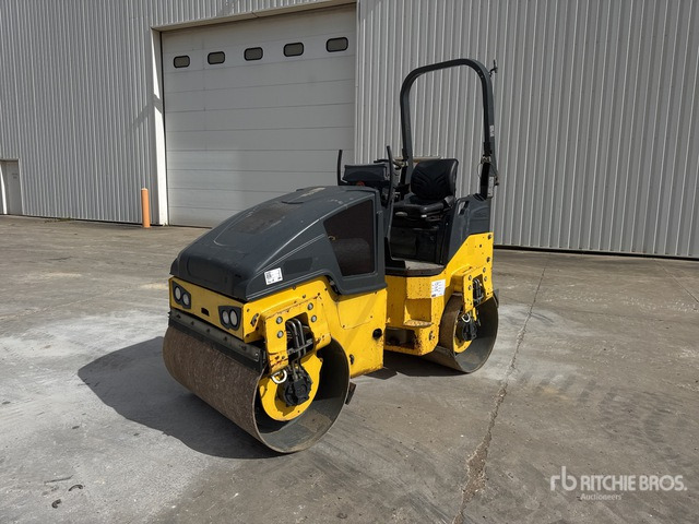 2018 Bomag BW120AD5 Compacteur Vibrant Tandem Double Drum Roller - Cestni valjar: slika 1 2018 Bomag BW120AD5 Compacteur Vibrant Tandem Double Drum Roller - Cestni valjar: slika 1