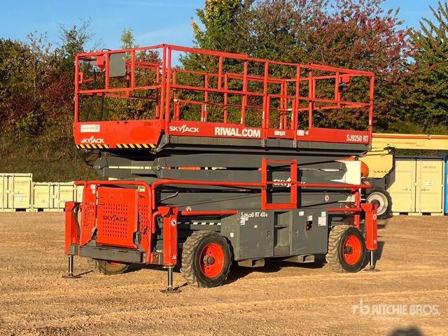 2018 Skyjack SJ9250 RT 4x4 Nacelle Ciseaux Scissor Lift - Škarjasta dvižna ploščad: slika 1 2018 Skyjack SJ9250 RT 4x4 Nacelle Ciseaux Scissor Lift - Škarjasta dvižna ploščad: slika 1