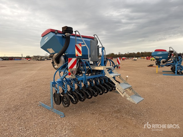 2023 Lemken Solitair 9+/300 3 m 3-Point Semoir Porte Arriere 3m Air Seeder - Sejalnica: slika 4 2023 Lemken Solitair 9+/300 3 m 3-Point Semoir Porte Arriere 3m Air Seeder - Sejalnica: slika 4