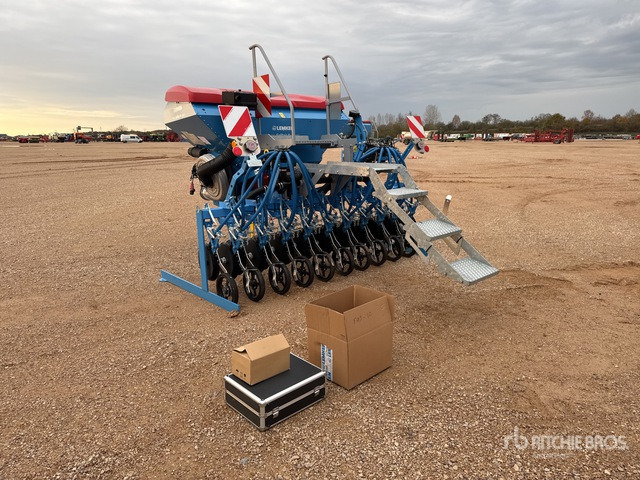 2024 Lemken Solitair 9+/300 3 m 3-Point Semoir Porte Arrier ... Air Seeder - Sejalnica: slika 3 2024 Lemken Solitair 9+/300 3 m 3-Point Semoir Porte Arrier ... Air Seeder - Sejalnica: slika 3