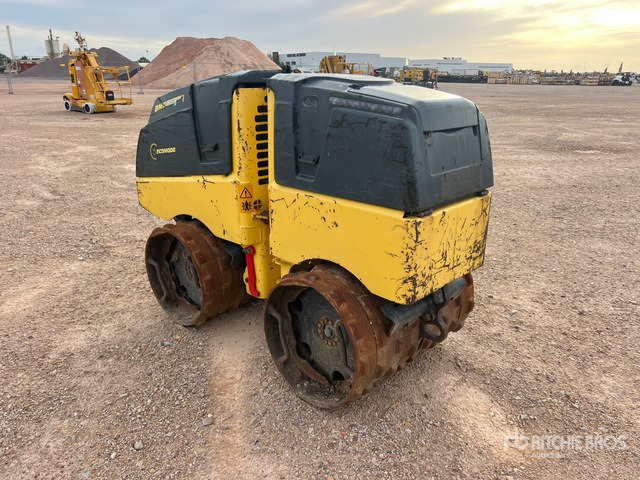 Bomag BMP 8500 Rouleau de compactage - Mini valjar: slika 3 Bomag BMP 8500 Rouleau de compactage - Mini valjar: slika 3