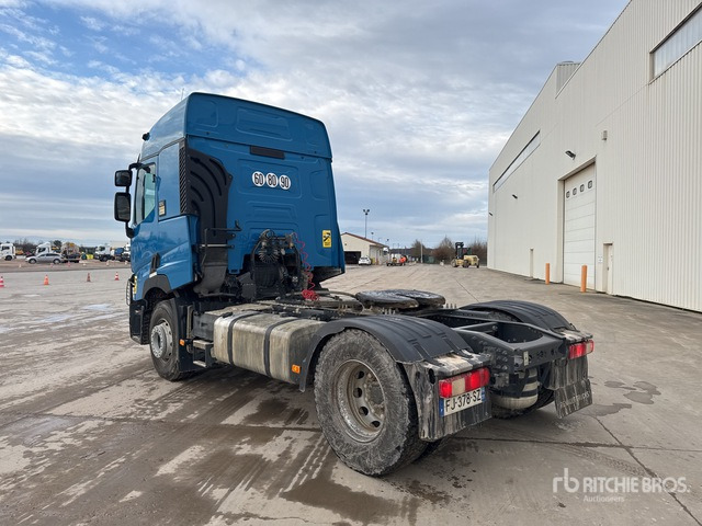 2015 Renault T460 4x2 Tracteur Routier S/A Sleeper Truck Tractor - Vlačilec: slika 2 2015 Renault T460 4x2 Tracteur Routier S/A Sleeper Truck Tractor - Vlačilec: slika 2
