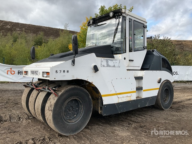 2008 Bomag BW24RH 8 Wheel Pneumatic Roller - Pnevmatski valjar: slika 1 2008 Bomag BW24RH 8 Wheel Pneumatic Roller - Pnevmatski valjar: slika 1