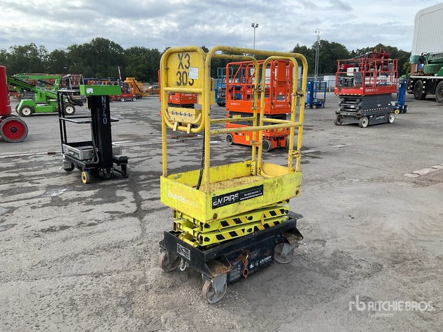 2012 Youngman Boss X3 Electric (Inoperable) Scissor Lift - Škarjasta dvižna ploščad: slika 1 2012 Youngman Boss X3 Electric (Inoperable) Scissor Lift - Škarjasta dvižna ploščad: slika 1